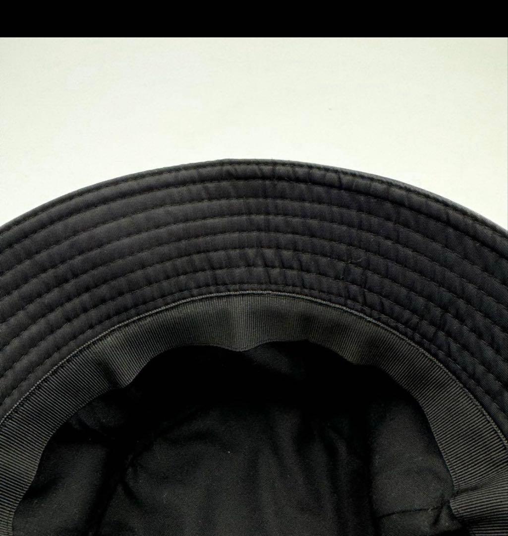 極美品✨PRADA バケットハット　ブラック　ナイロン　三角ロゴプレート