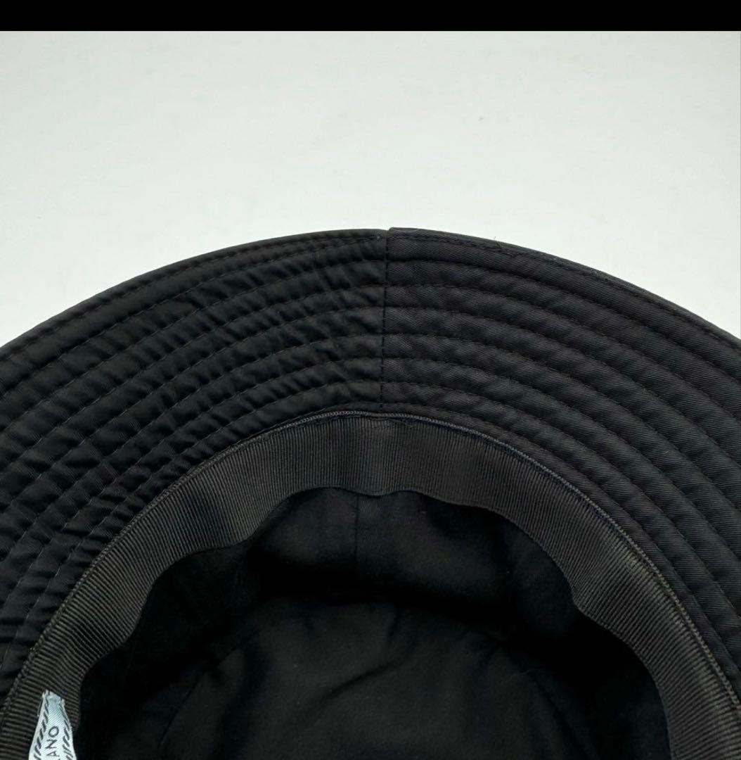 極美品✨PRADA バケットハット　ブラック　ナイロン　三角ロゴプレート