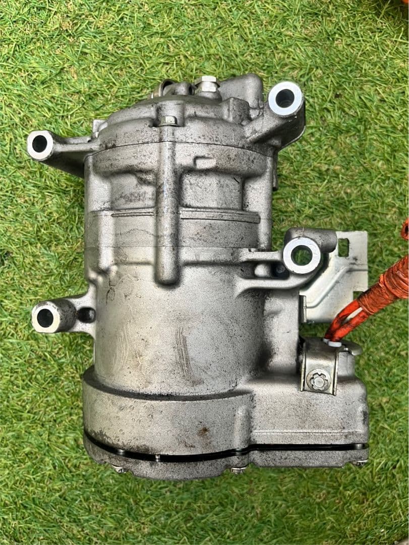 フィット GP5 ハイブリッド A/Cコンプレッサー SHS-27M