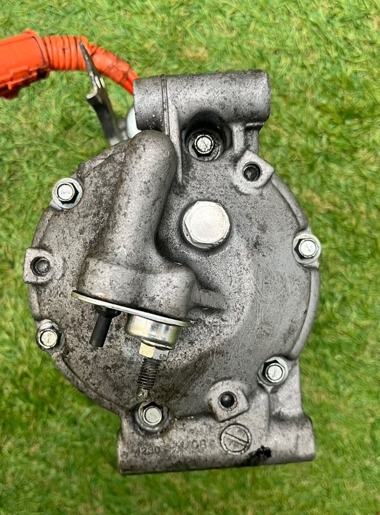 フィット GP5 ハイブリッド A/Cコンプレッサー SHS-27M