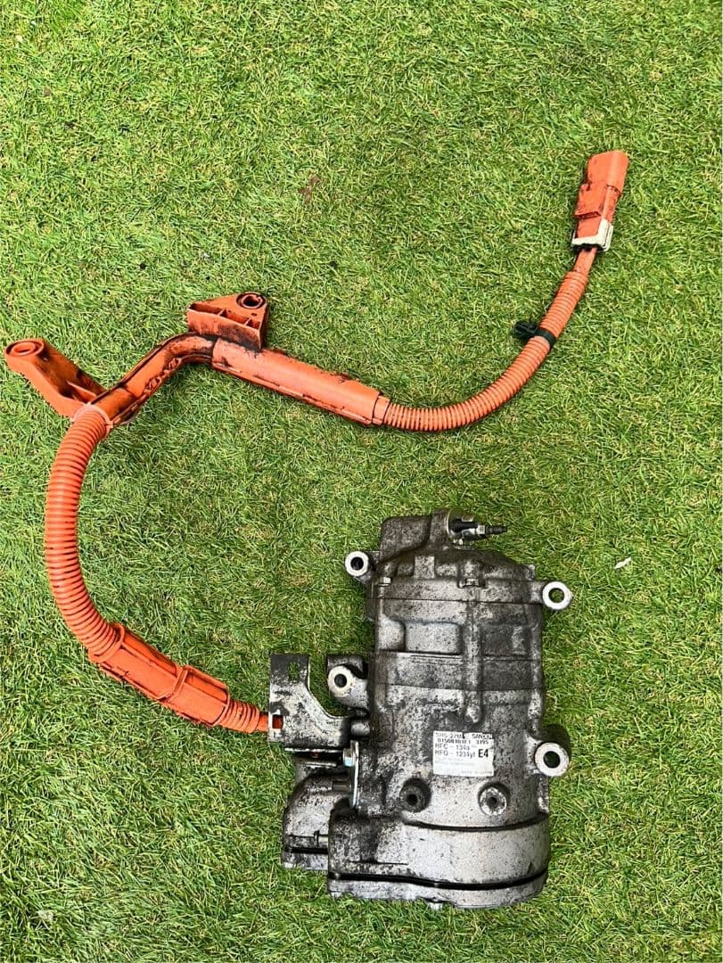 フィット GP5 ハイブリッド A/Cコンプレッサー SHS-27M