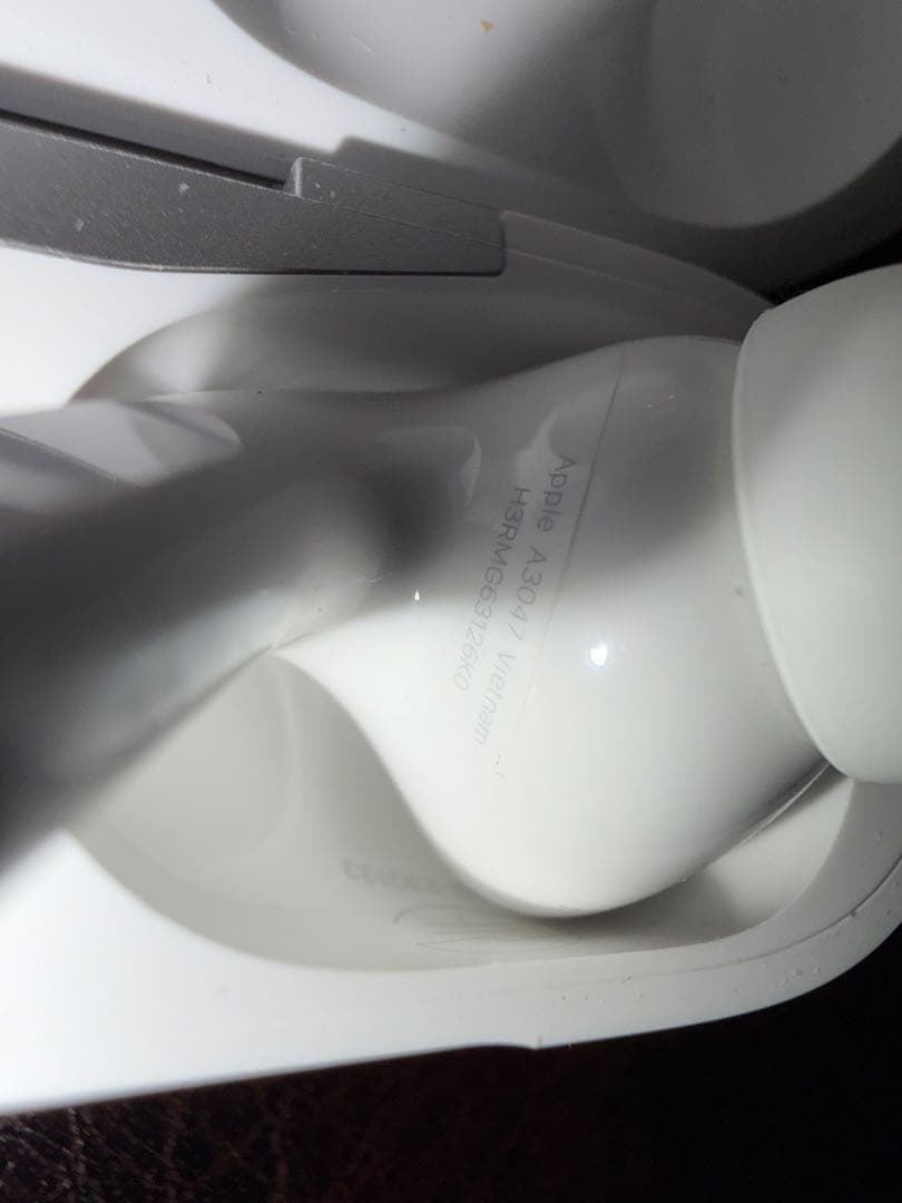 AirPods pro2本体 充電ケース付き（タイプC）