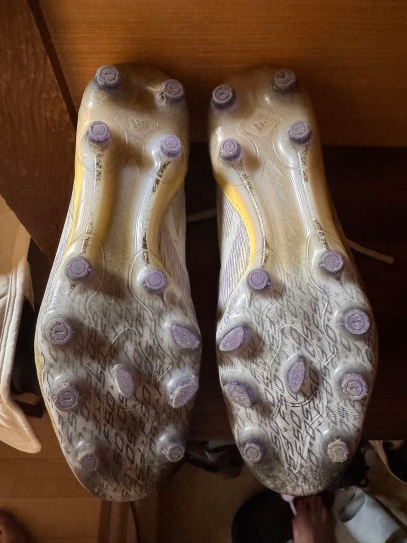 adidas F50 サッカーシューズ ホワイト/ブラック