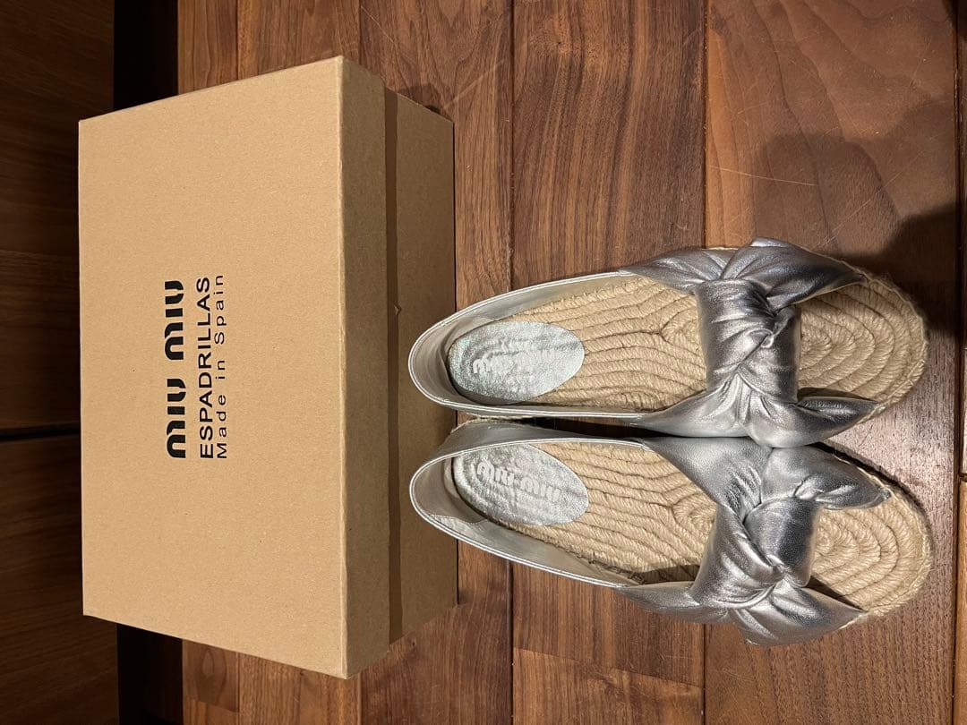 削除前　週末セール　美品　miu miu シルバー エスパドリーユ