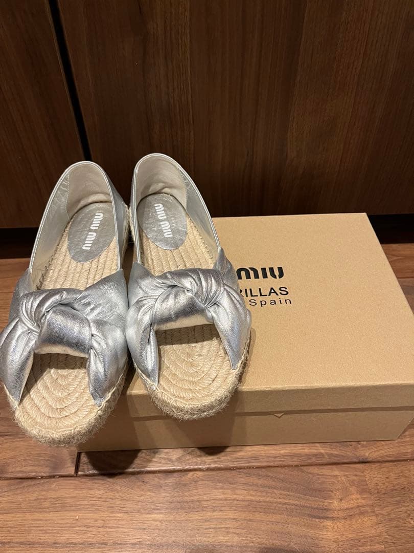 削除前　週末セール　美品　miu miu シルバー エスパドリーユ