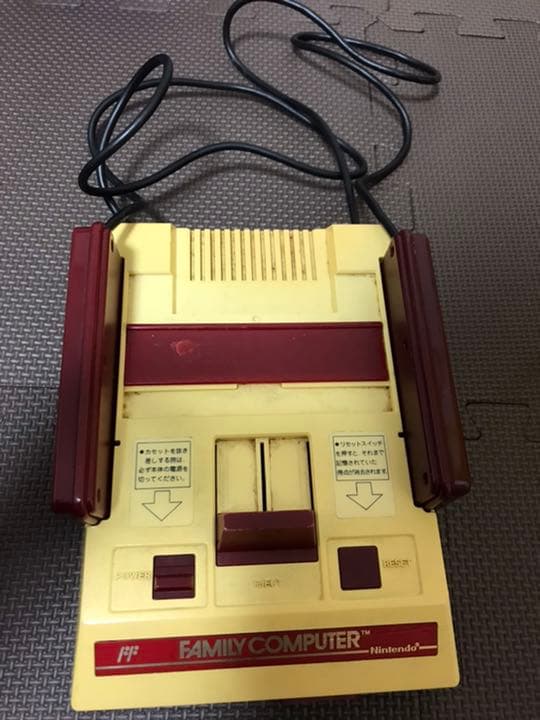 【良品】スーパーファミコンとファミコンの本体