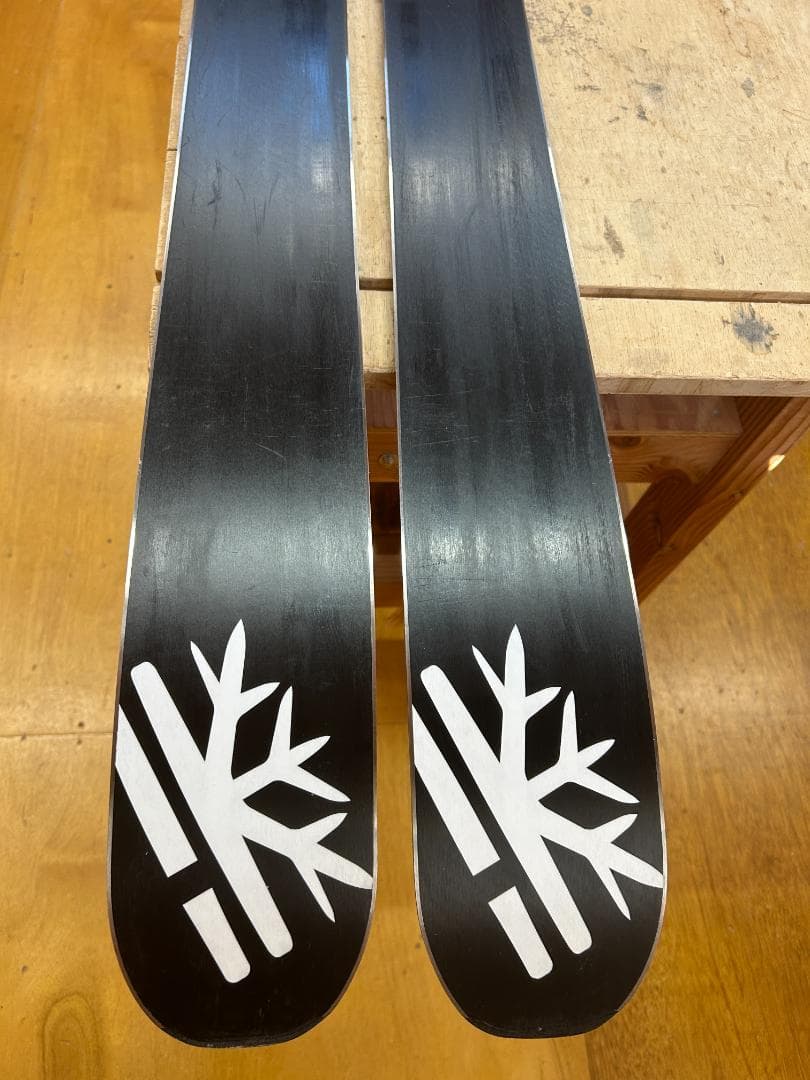 A*o様 DPS KOALA 179センチ　滑走日数4日　板のみ