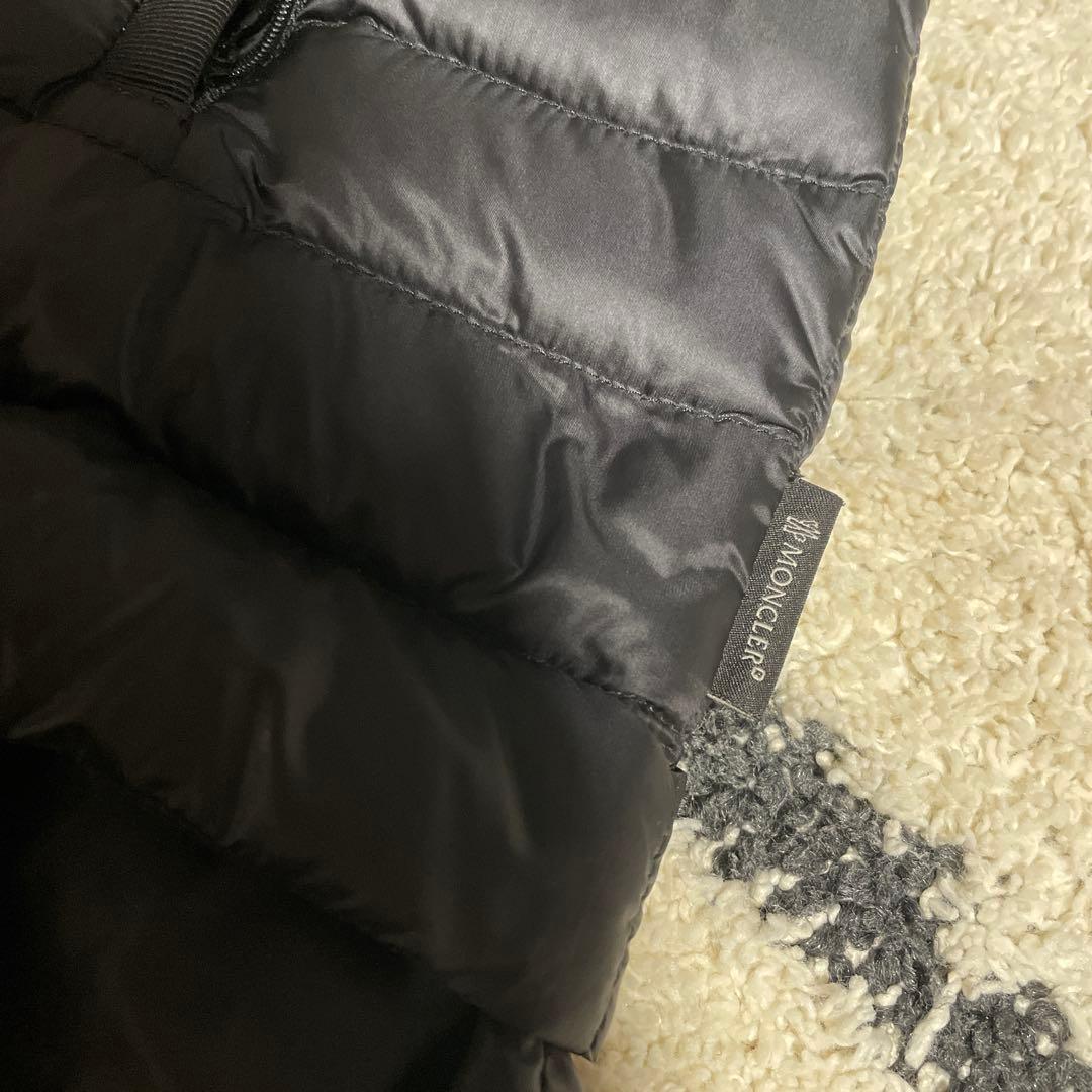 MONCLER ダウンベスト モンクレール フリル