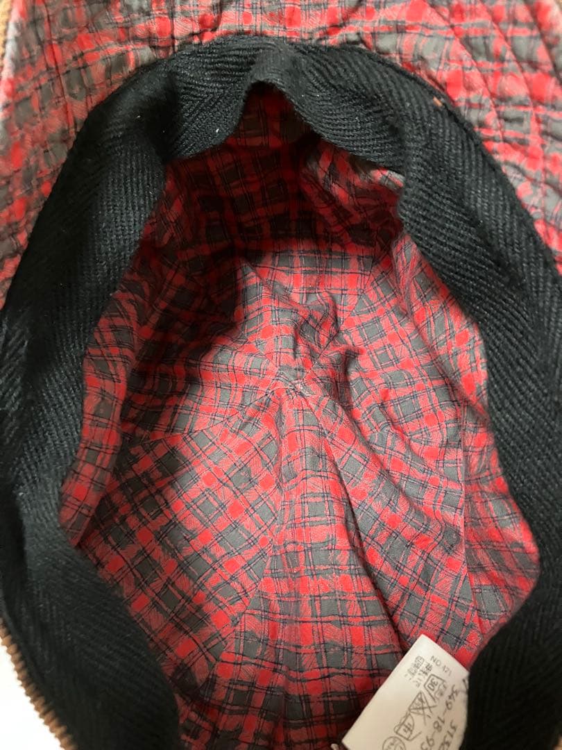 Vivienne Westwood ヴィヴィアンロゴ刺繍ポケット付キャスケット