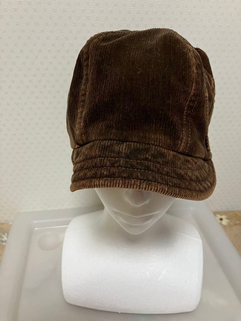 Vivienne Westwood ヴィヴィアンロゴ刺繍ポケット付キャスケット