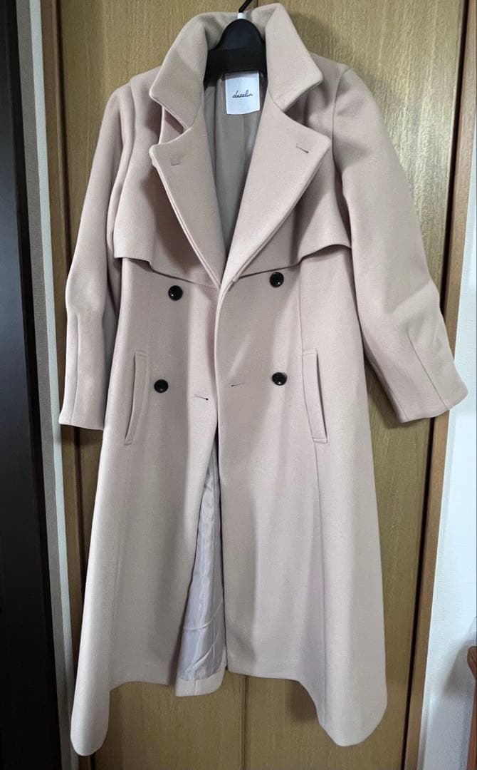 【美品】ダズリン　2WAYカラーレディコート　ベージュ　xsサイズ　※匿名発送