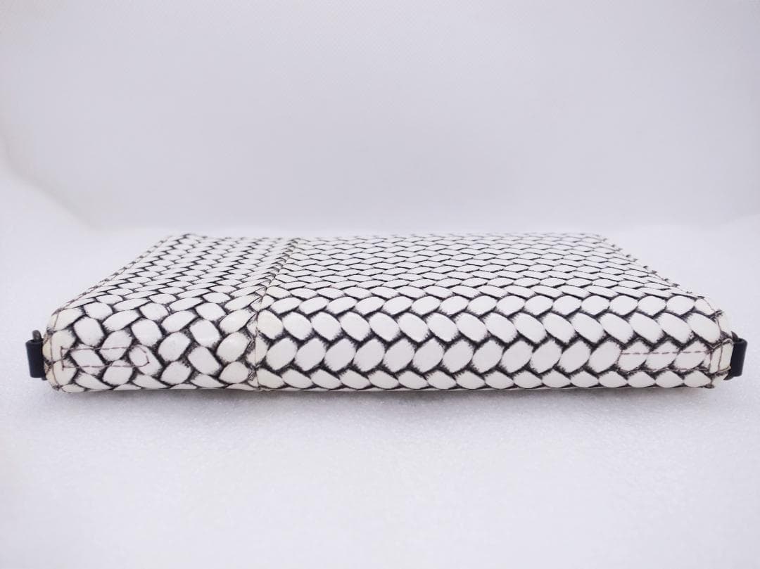 (E)　美品　ヒロコハヤシ　オッティカ　ショルダー　ウォレット　長財布　牛革