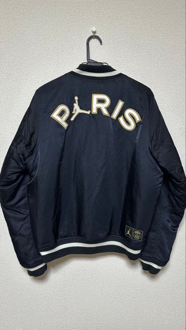 Jordan PARIS スタジャン 黒(12/22-1/5は15%オフ)