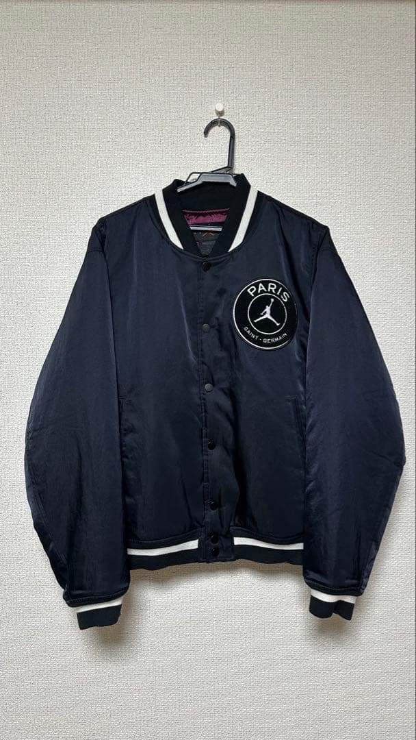 Jordan PARIS スタジャン 黒(12/22-1/5は15%オフ)