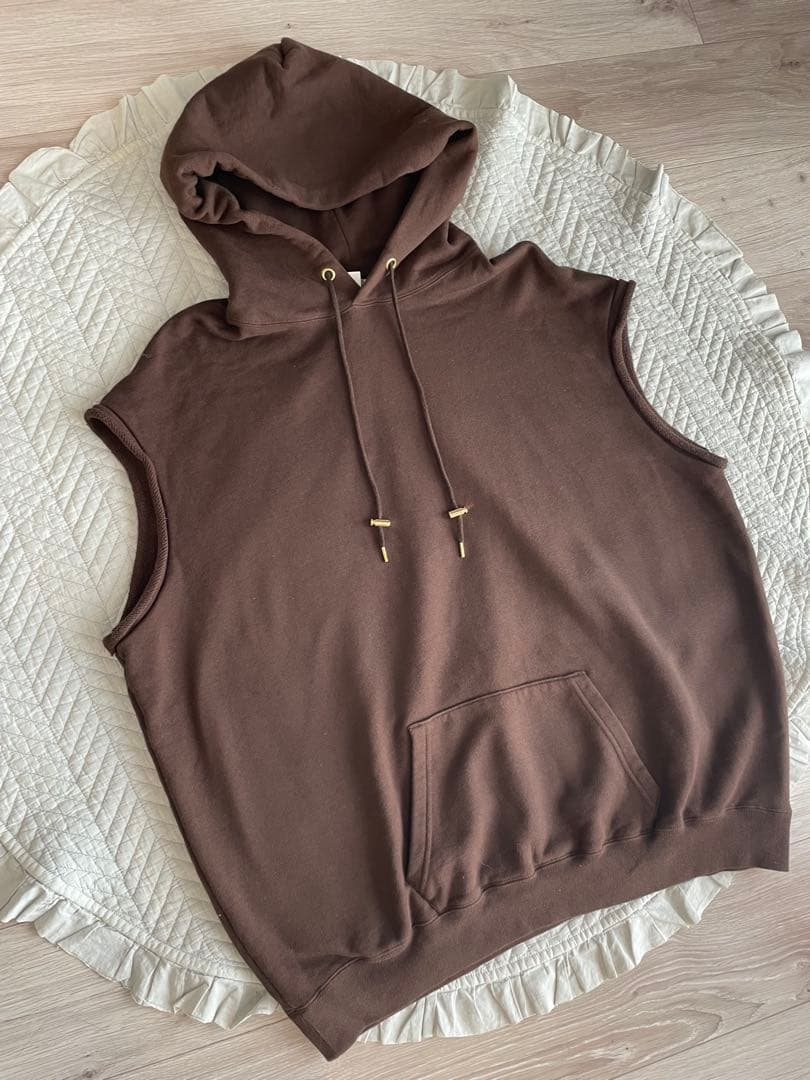 名品♡ 【アパルトモン別注】AMERICANA フードスウェット ブラウン