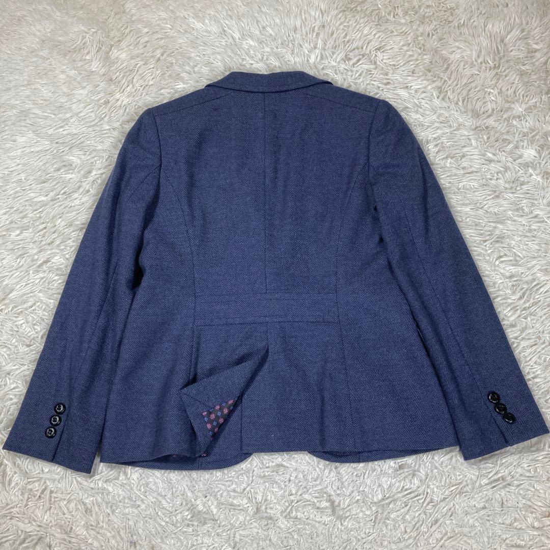 アクアスキュータム　ネイビー　ヘリンボーン　くるみボタン　サイズ8(M)