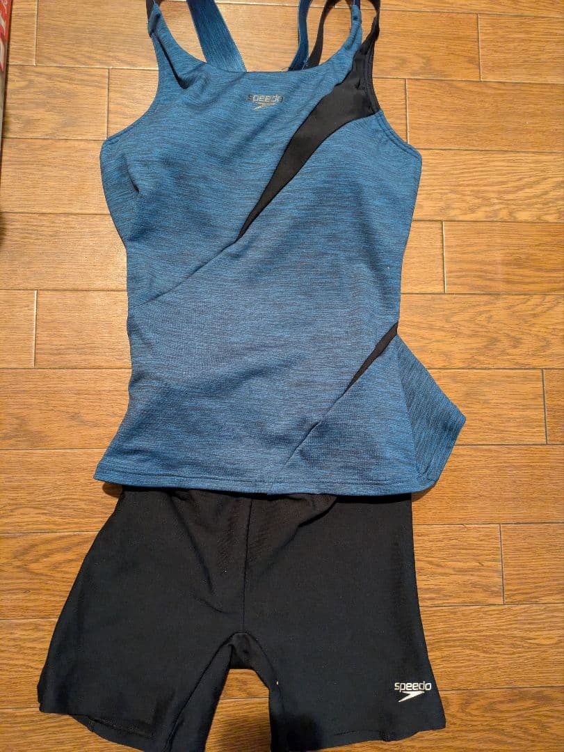 Speedo スポーツ用タンクトップ 青