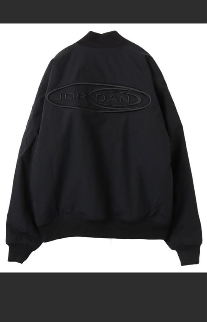 ナイキ　ジョーダン　中綿ma1ジャケット　ブルゾン