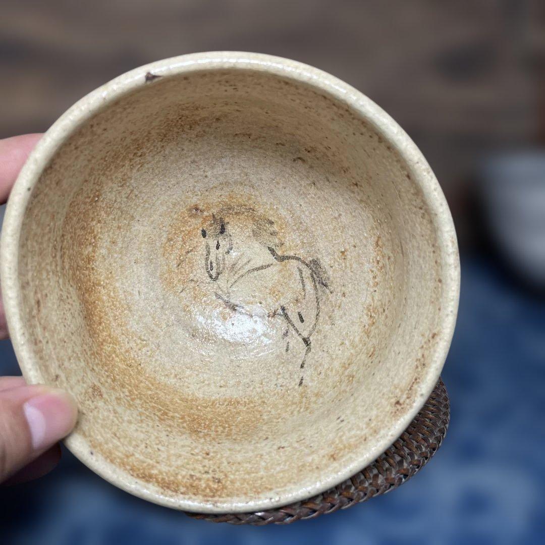 相馬焼馬絵茶碗　田代法橋？　茶道具 動物絵柄のベージュ陶器茶碗 中型