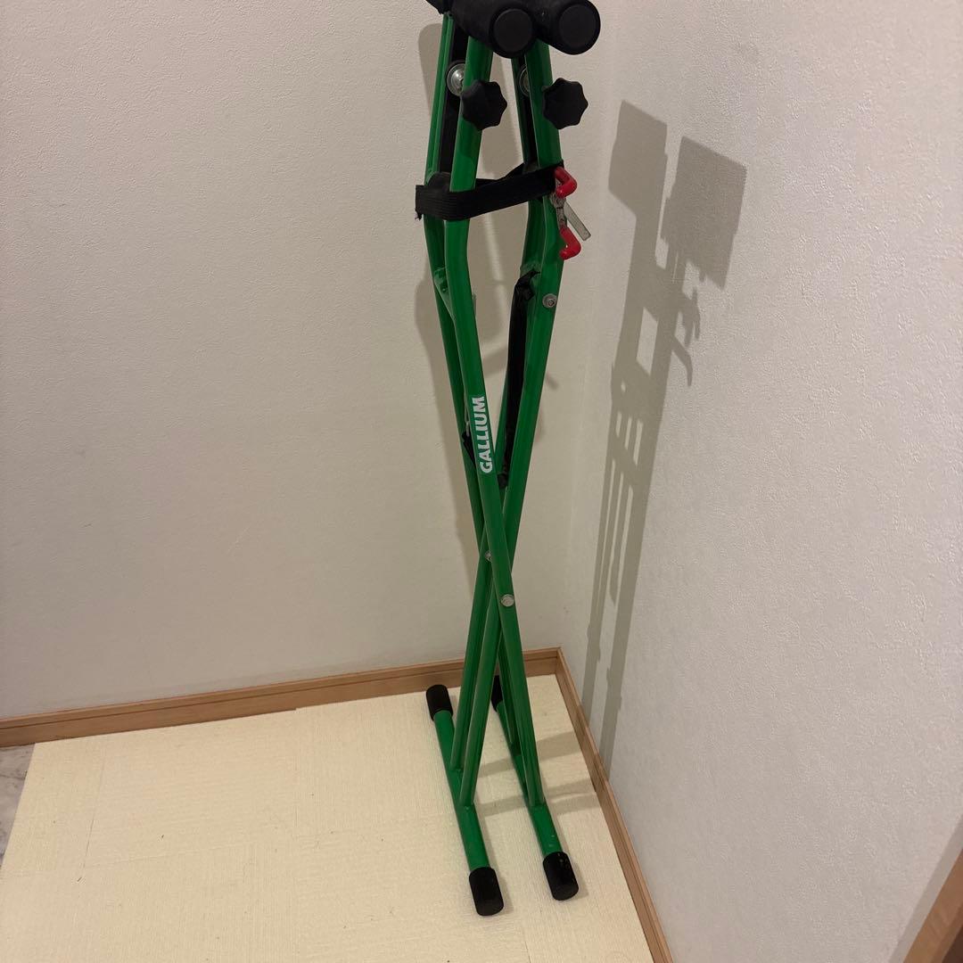 GALLIUM スノーボードスタンド グリーン