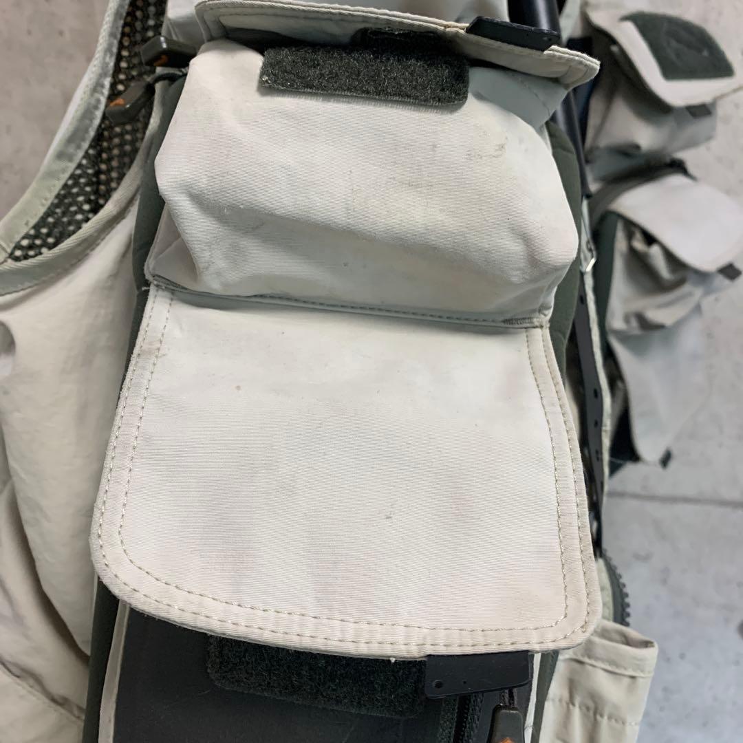 Simms フィッシングベスト M