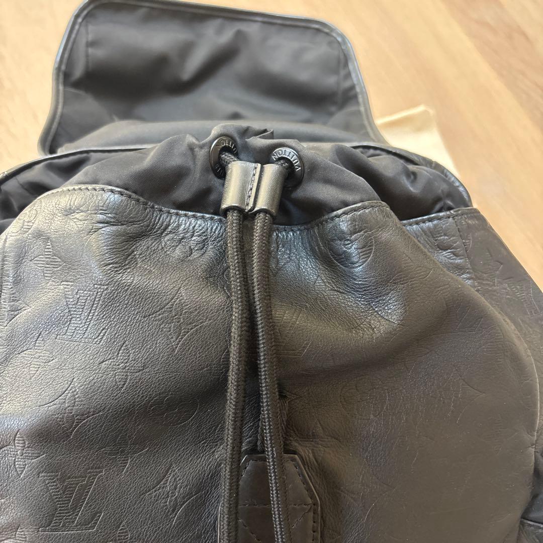 最終/LOUIS VUITTON モノグラムシャドウ ディスカバリーバックパック