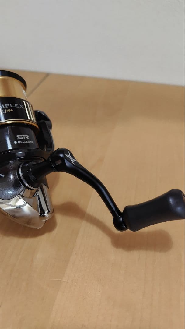 SHIMANO シマノ コンプレックスci4+ 2500S F4