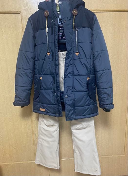 【美品】L1 LITAリタ　スノーボード　レディース　ウェア