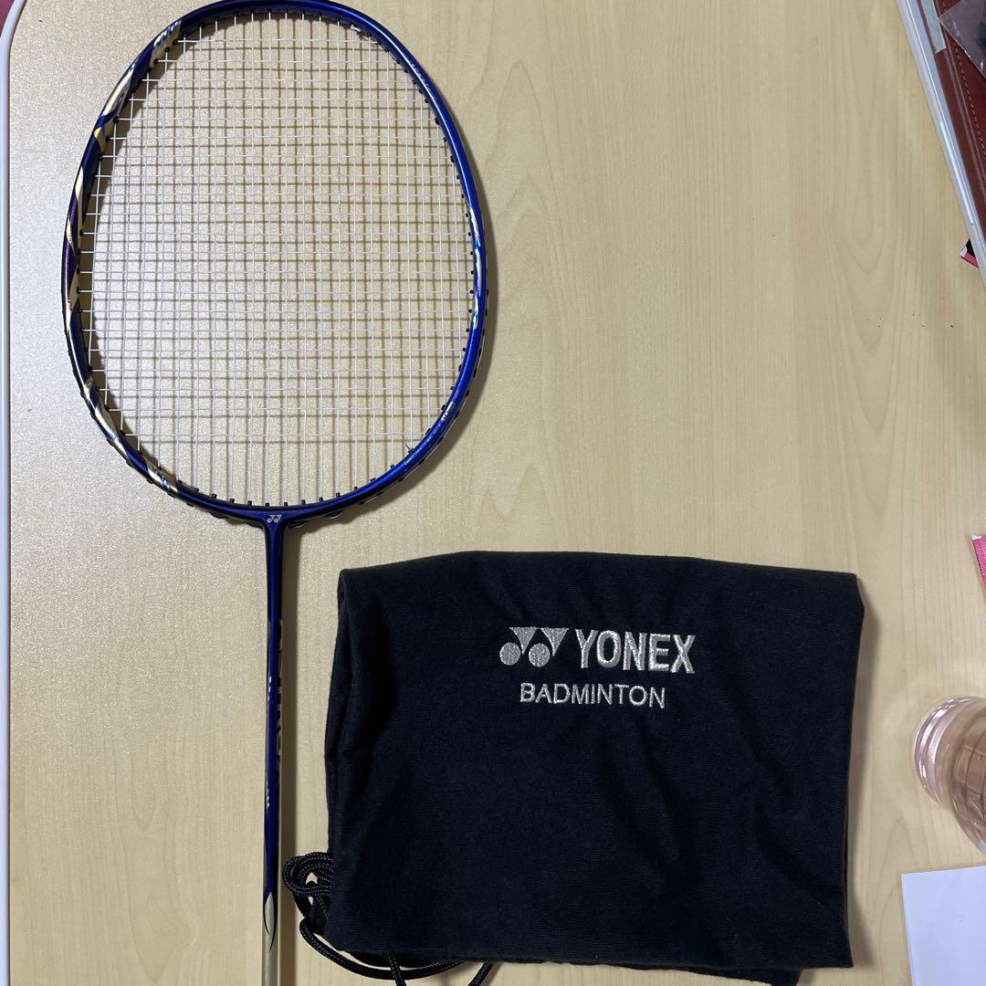 YONEX バドミントンラケット 3U G5 専用ケース付き