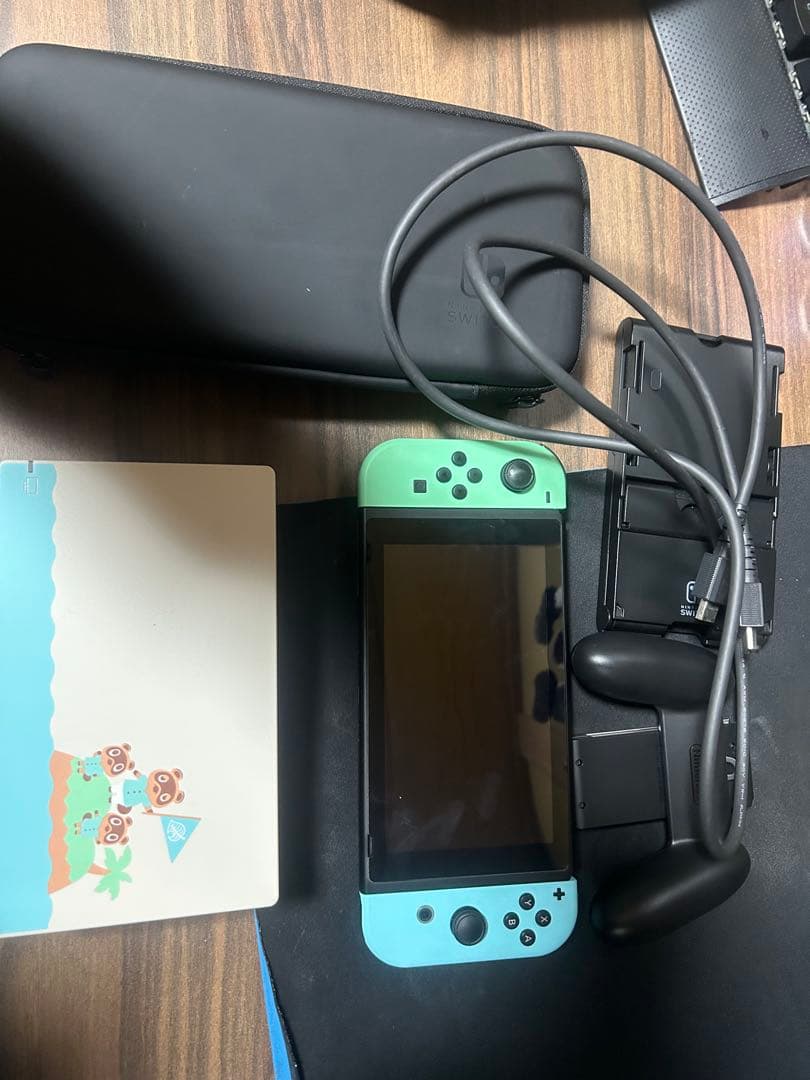 Nintendo Switch 本体　どうぶつの森カラー