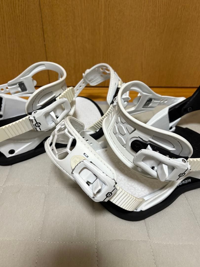 UNION STRATA White Sサイズ