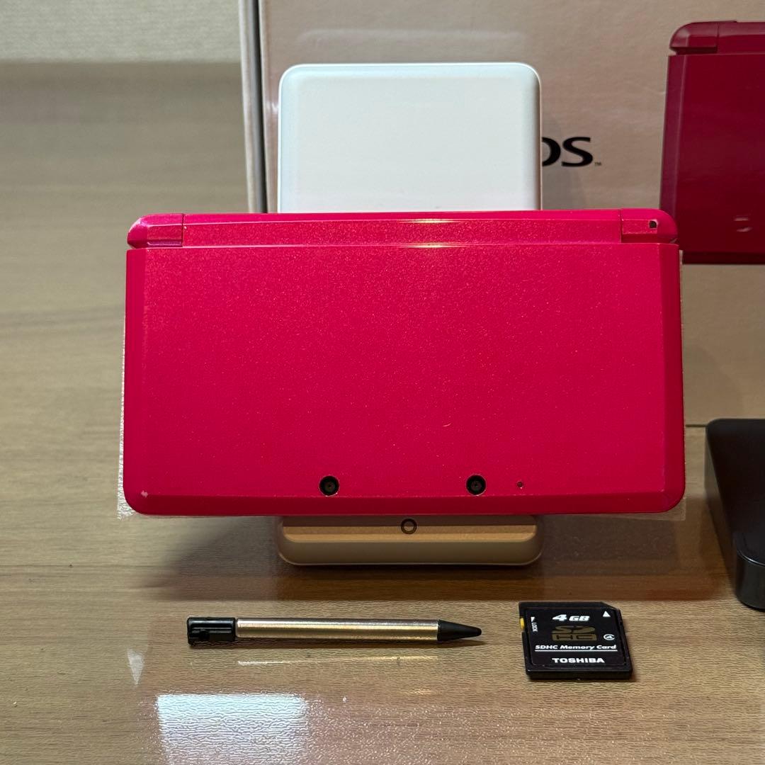 5-250 ニンテンドー3DS グロスピンク 箱付き