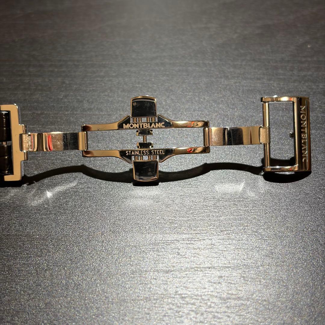 モンブラン MONTBLANC ブラックレザーベルト Dバックル付き