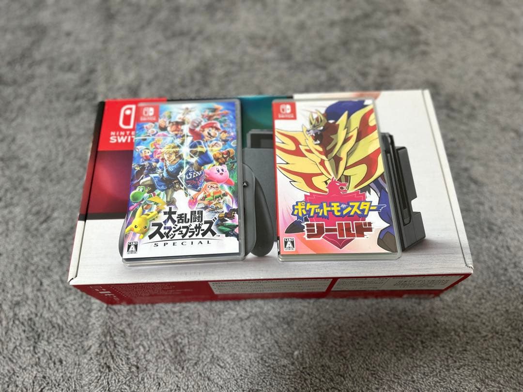 Nintendo Switch 本体「美品」+スマブラ、ポケモン+おまけつき