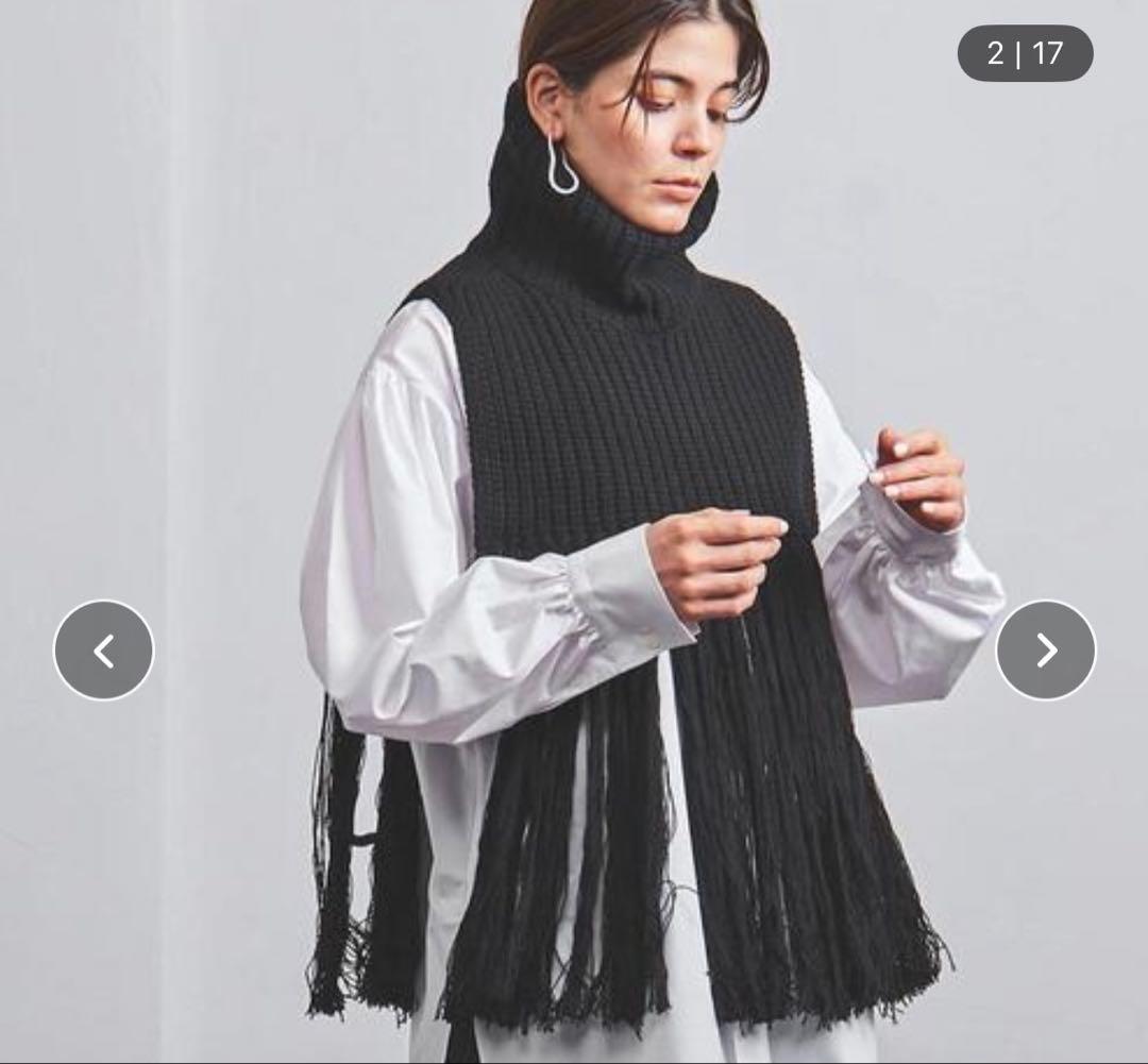 【11/29〜12/1値下】HYKE＊リブタートルネック　フリンジケープ