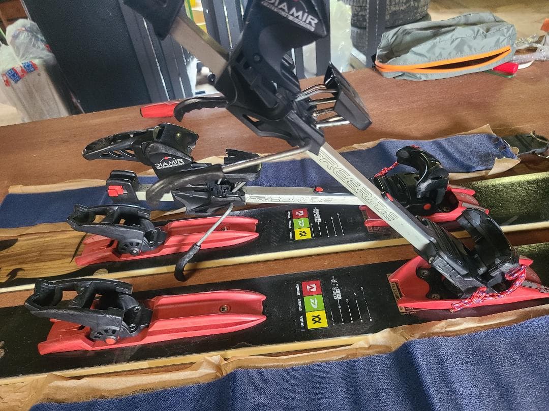 スキー 186 VOLKL GOTAMA + DIAMIR + SKINS