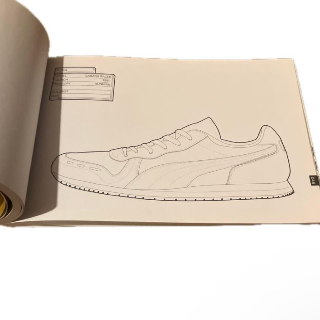 The Sneaker Coloring Book 英語版