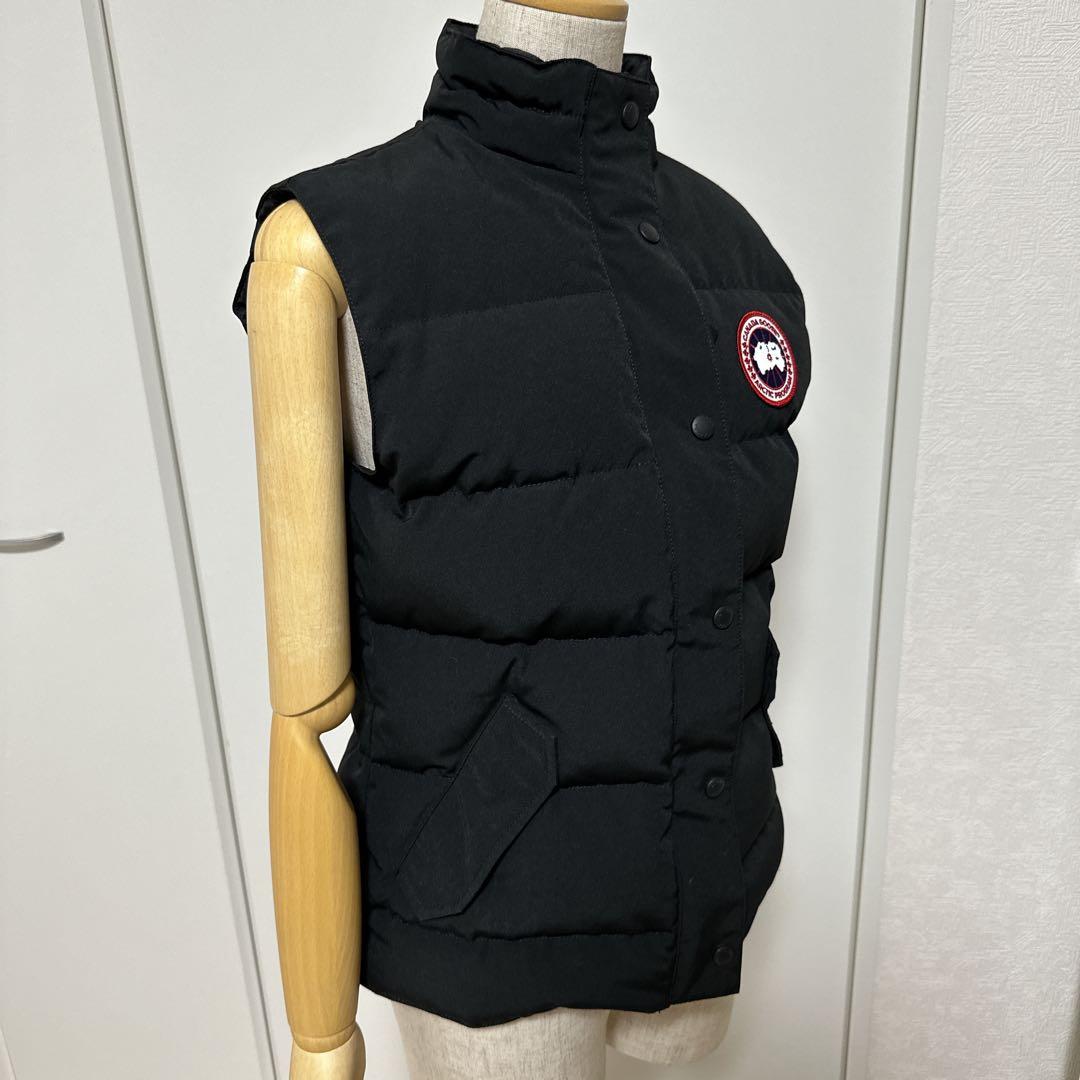 極美品  ダウンベスト M 2832L ブラック