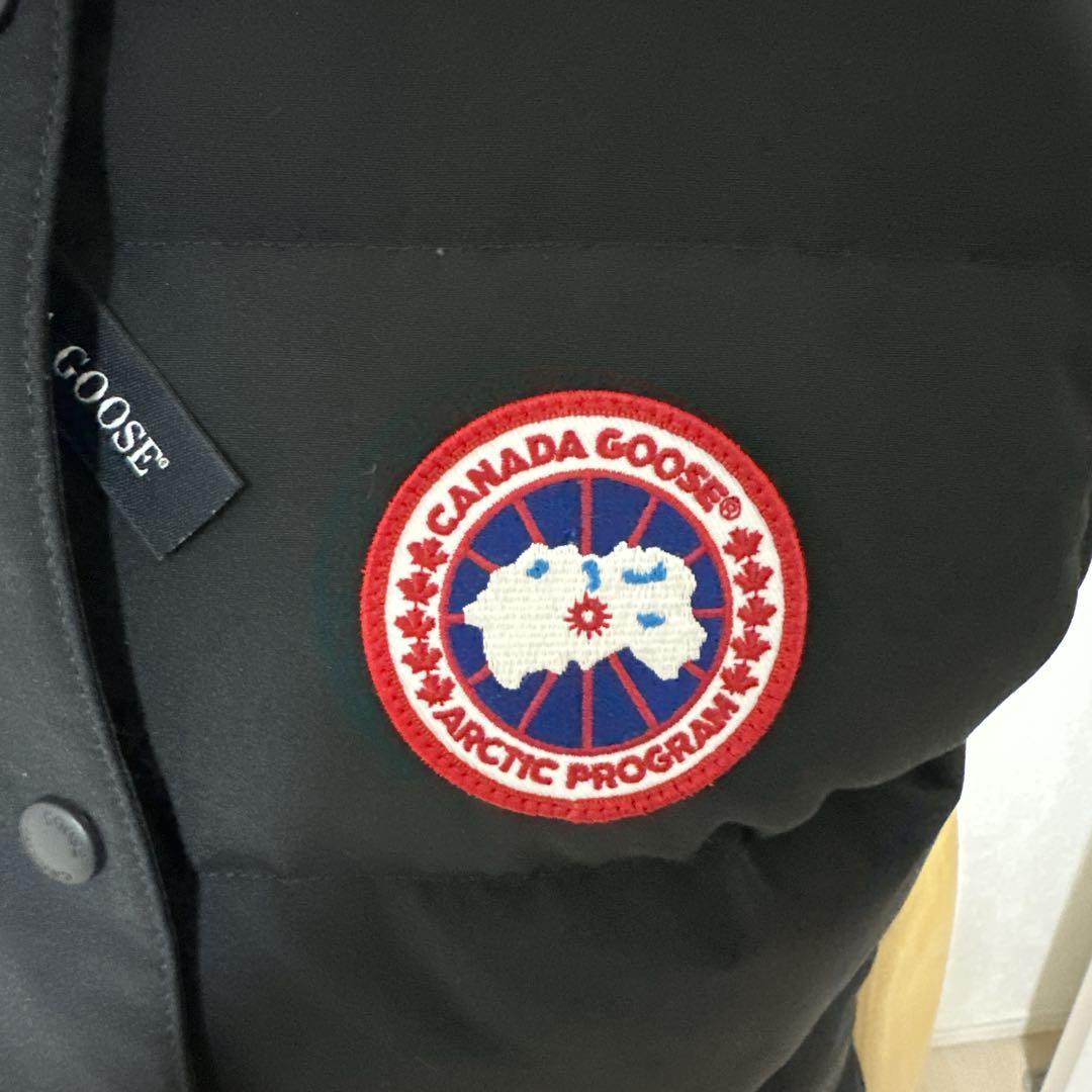 極美品  ダウンベスト M 2832L ブラック