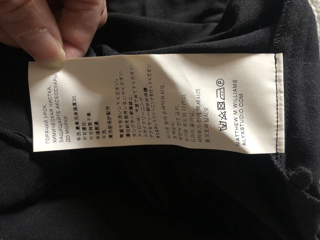 Are u crying baby ? さま専用‼️ALYX ショートパンツ