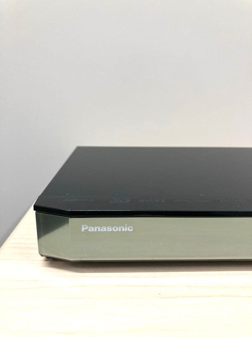 めっちゃ綺麗　1TB リモコンも美品 パナソニック　DMR-BRW 1000
