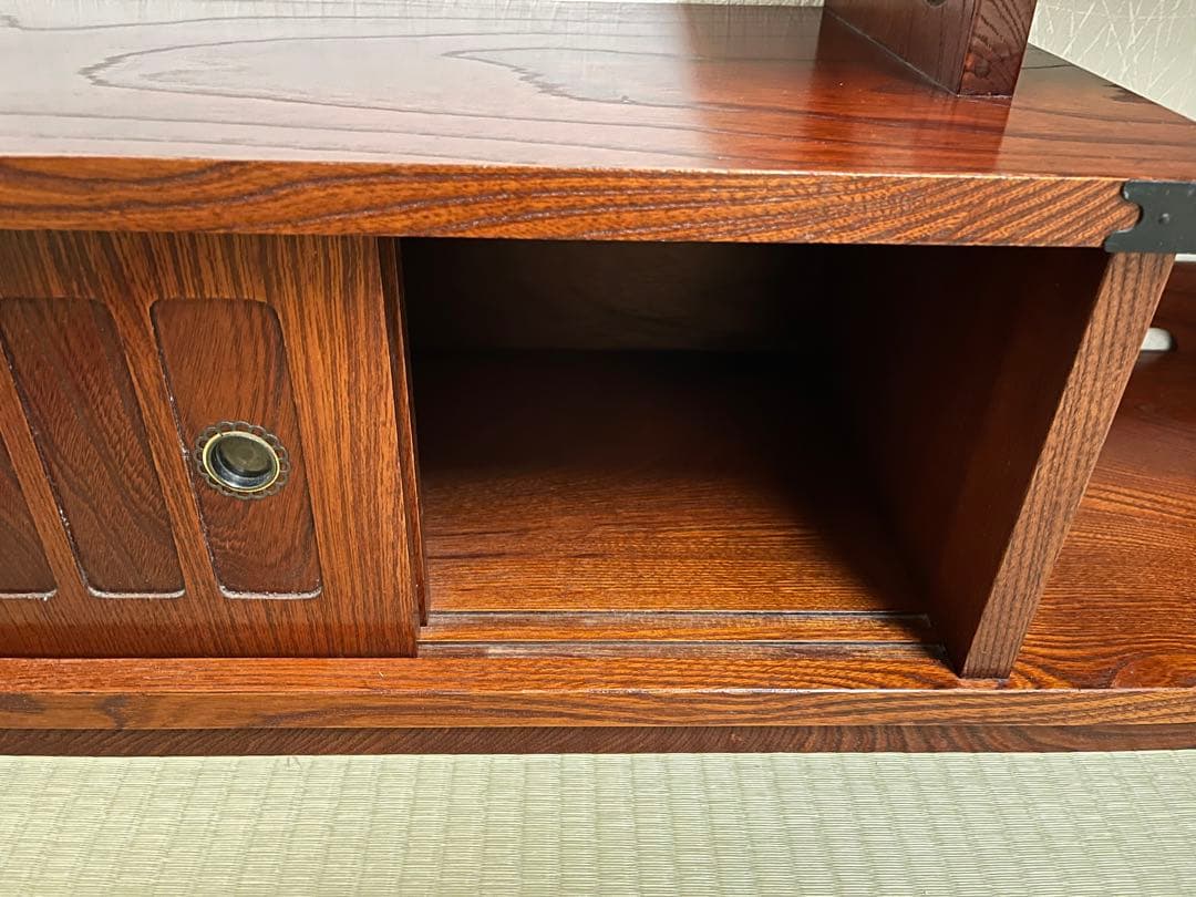 床の間、飾り棚、桜皮細工、収納棚、茶箪笥、金具打ち、花瓶台、昭和レトロ、ケヤキ色