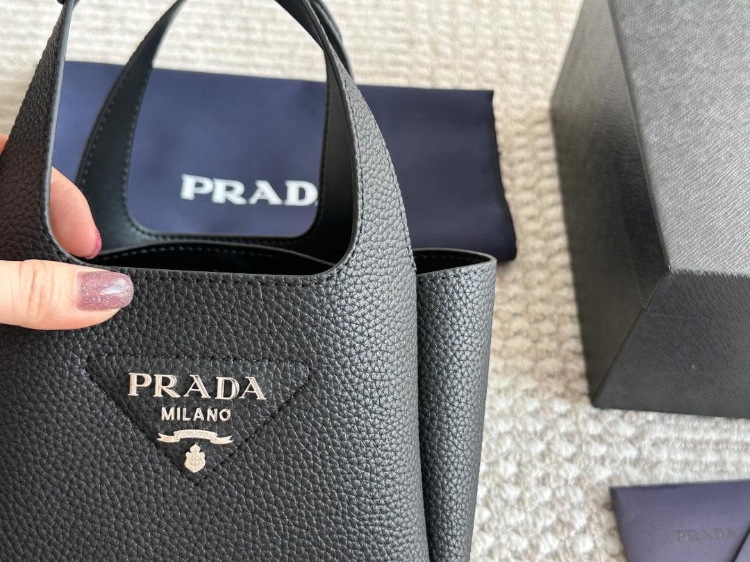 超美品ノベルティ　ハンドバッグ　ブラック　バッグ