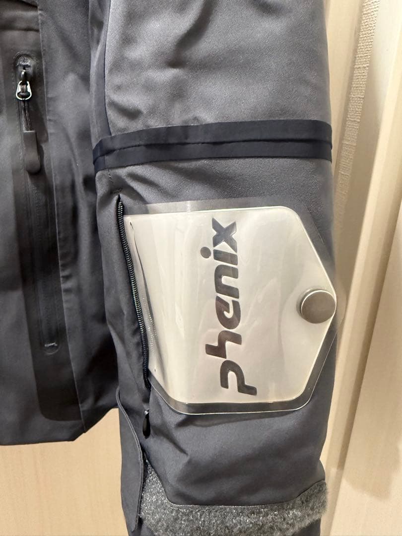 phenix フード付きスキーウェア グレー