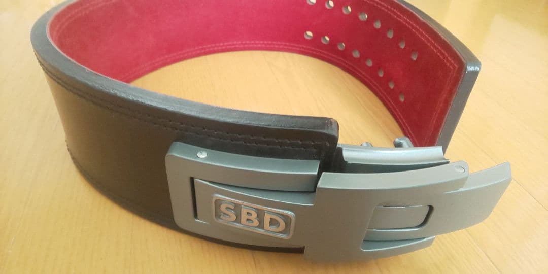 【美品】SBDパワーリフティングベルト 黒/赤 Sサイズ 13mm厚