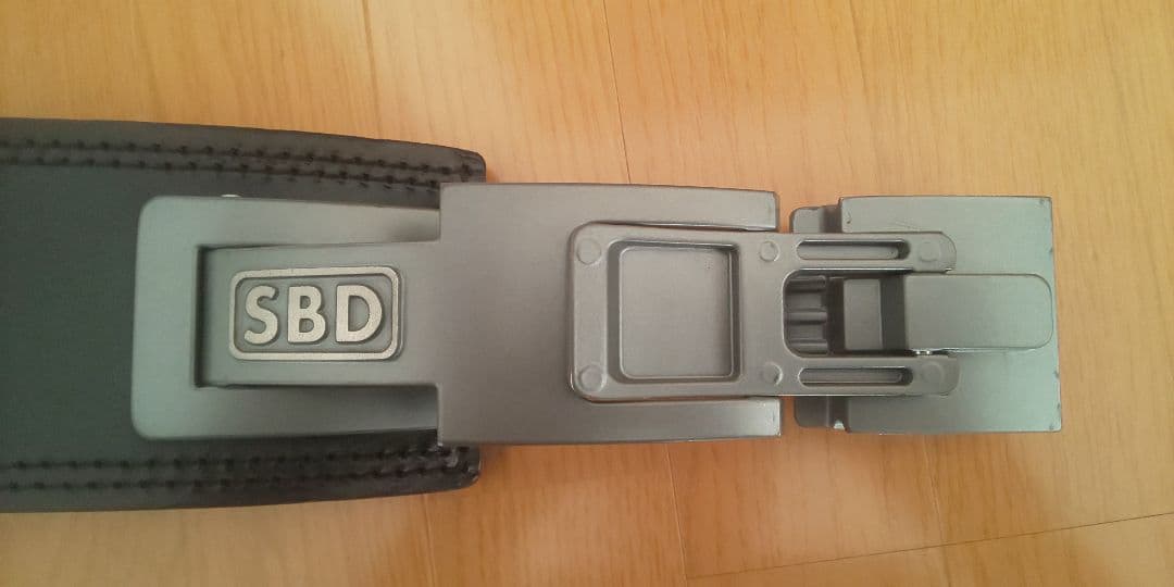 【美品】SBDパワーリフティングベルト 黒/赤 Sサイズ 13mm厚