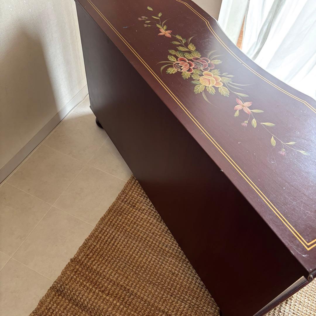 チェスト　トールペイント　ヨーロピアン　棚　丸脚　サイドボード　アンティーク