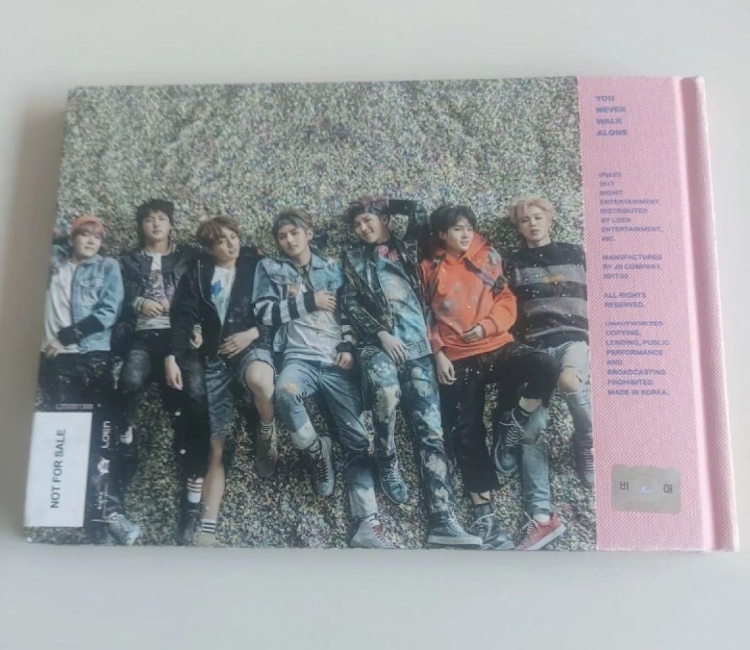 BTSサインCD 2種類（BTSメンバ全員が自筆でサイン！）