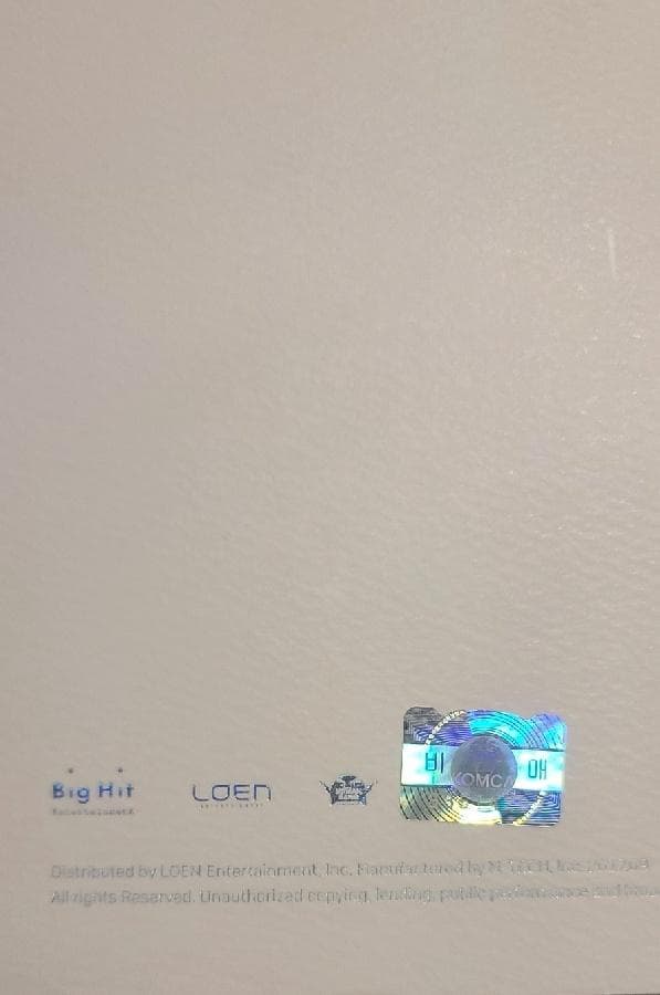 BTSサインCD 2種類（BTSメンバ全員が自筆でサイン！）