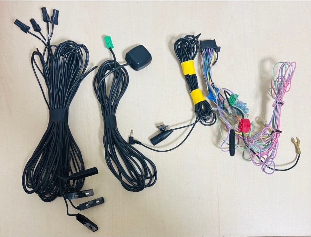 2.カロッツェリア AVIC-RZ902 メモリーナビ地図データ2018